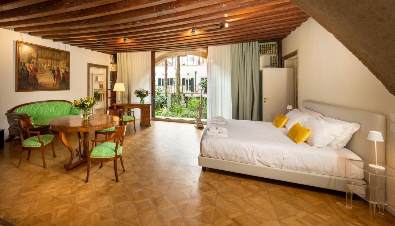 Mocenigo Grand Canal Luxury Suites Venice Luaran gambar